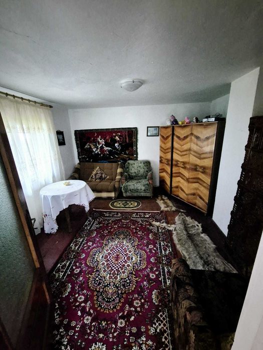 Vând /schimb casa la munte