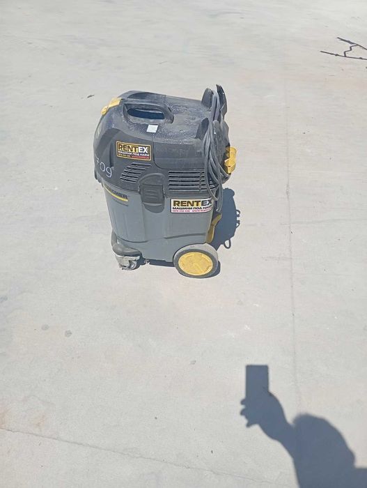 Прахосмукачка за сухо и мокро почистване  Karcher NT 35/1 2008