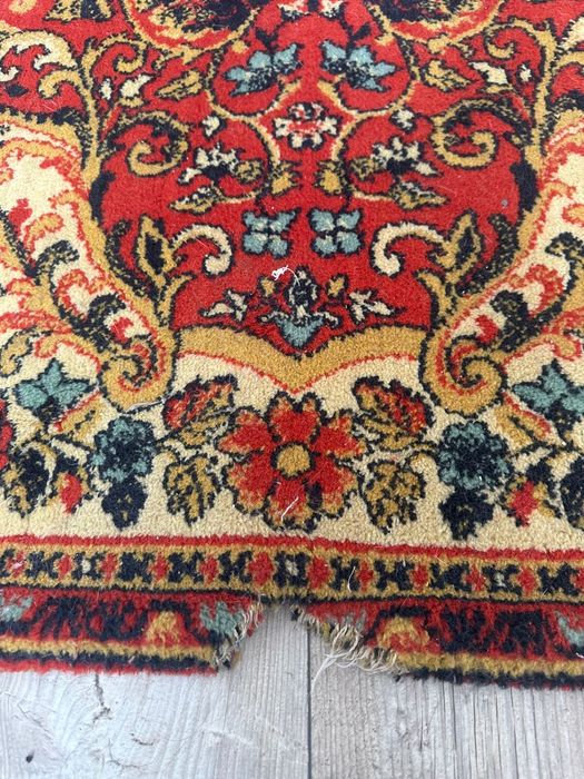 продается ковер.