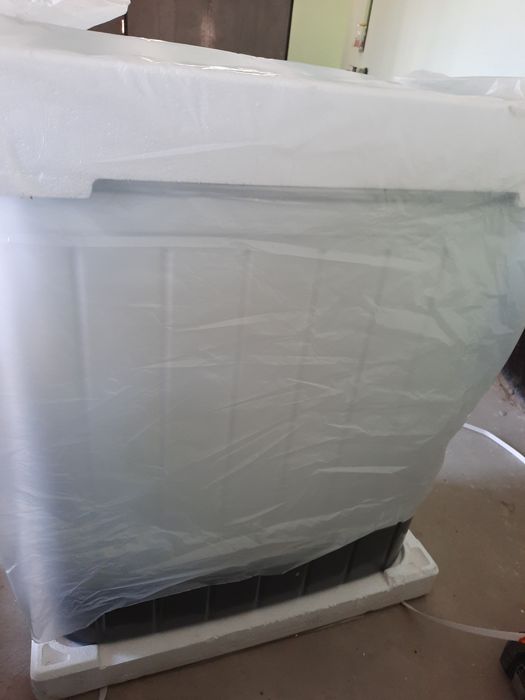 Пол афтамат стирални машина сотилади