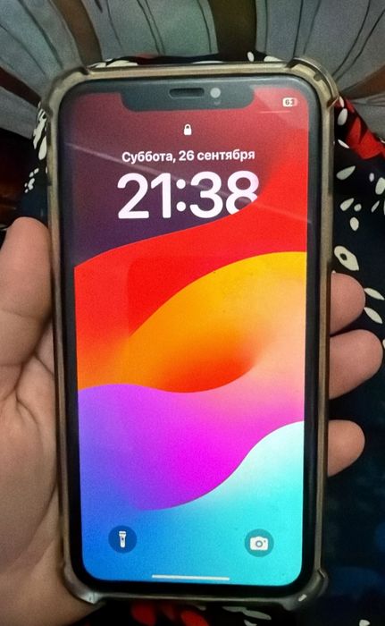iPhone 11 ( iOS 18 )
