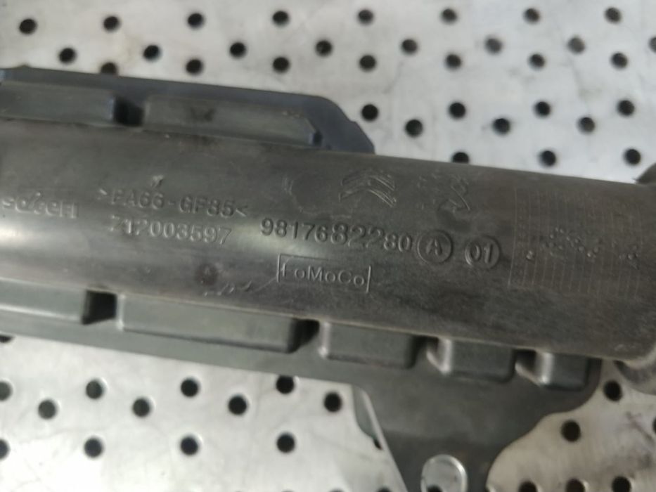tubulatura admisie 1.5 tdci  ztda ford focus 4  9817682280