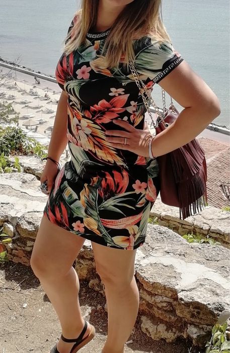 Дамски рокли размери S/М