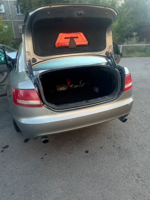 Audi A6 C6 2004 года
