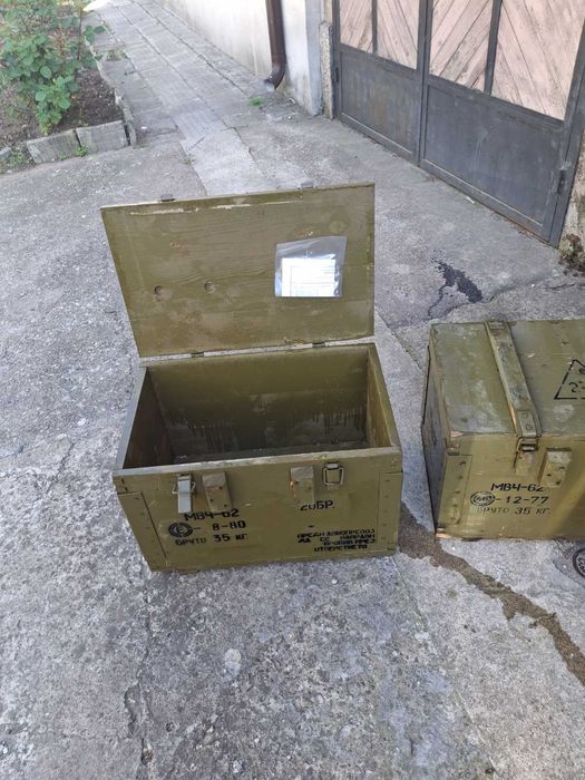 Военни дървени  сандъци