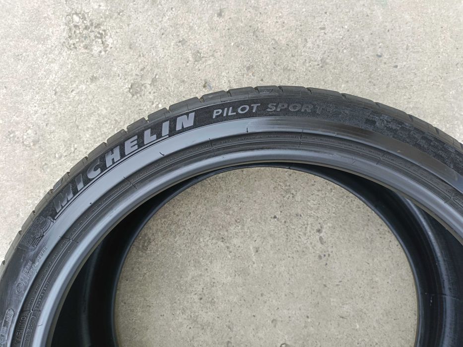 O anelopa vara 275 35 21 michelin pilot sport 4 S 6,5 mm dot 4422