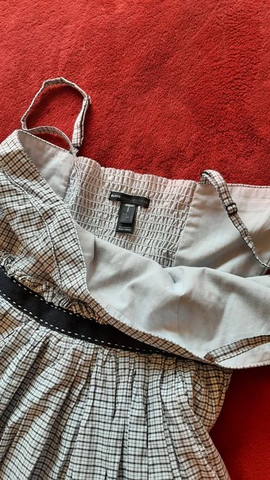 Стилна рокля MANGO!