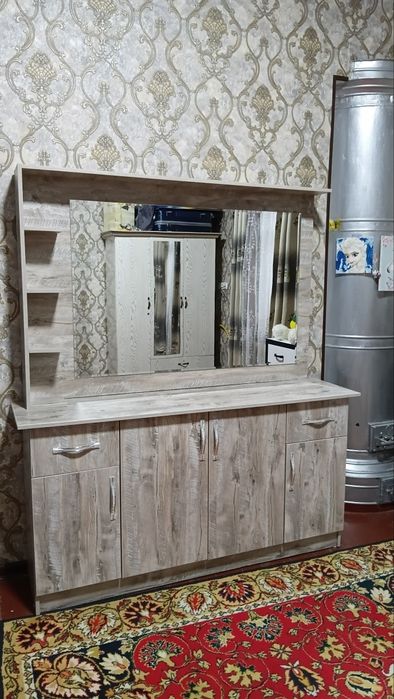 Трюмо отличного качества! Дёшево!