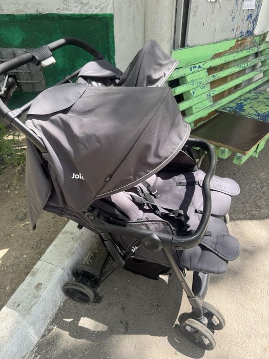 Продам коляску joie