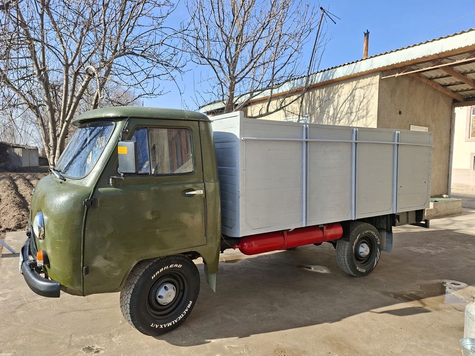 Уаз юк машинаси сотилади