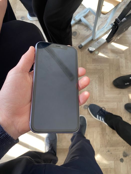 Iphone 11  128 xotira 84 yonks