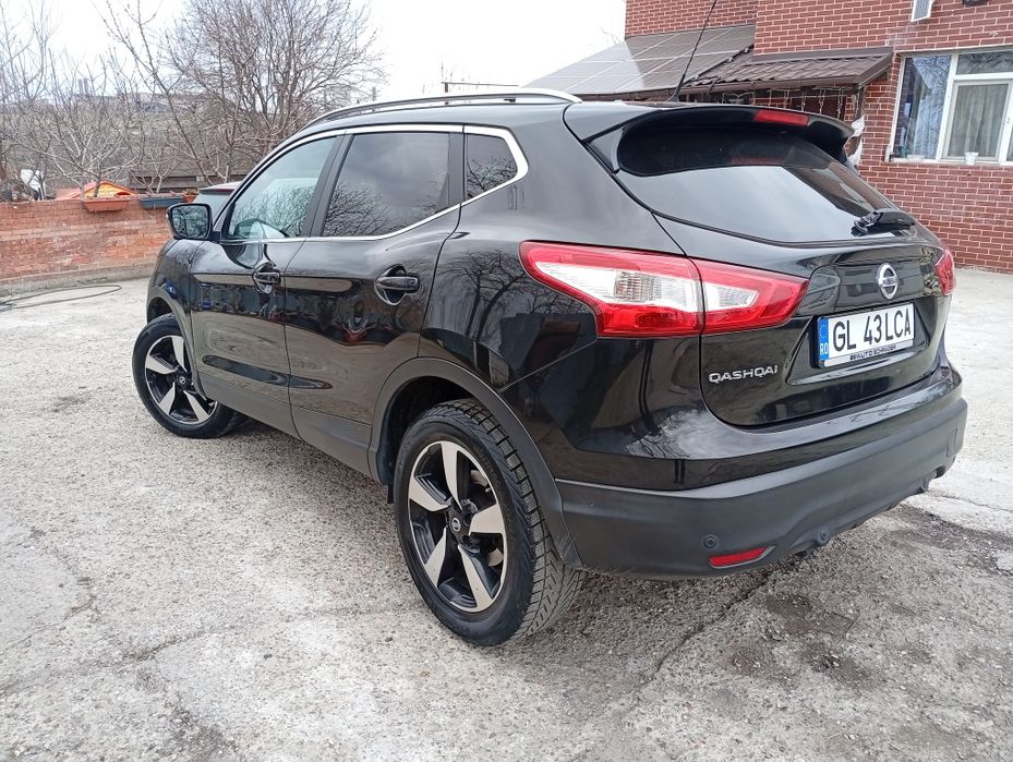 Vând Qashqai 2016 diesel 1.6 f11