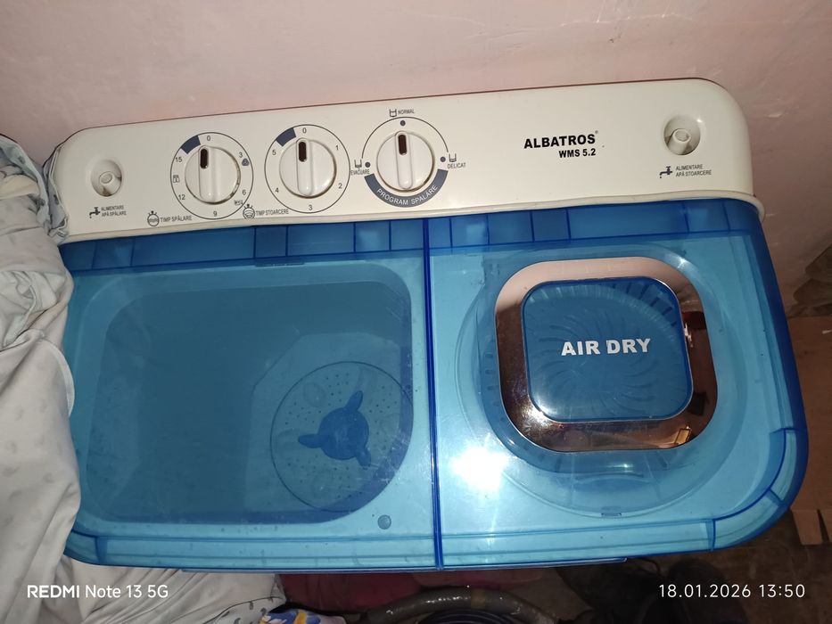 Mașina de spălat albatros