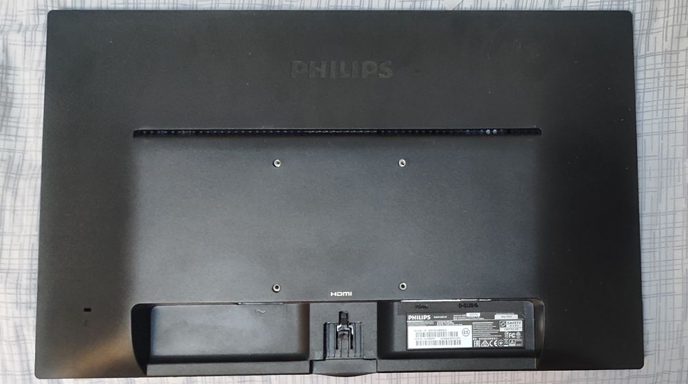 Монитор Philips 22⁰