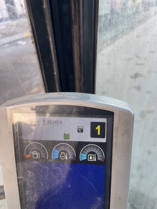 Продам колесный эксковатор CAT318