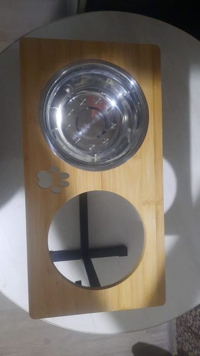 Продам принадлежности для собак