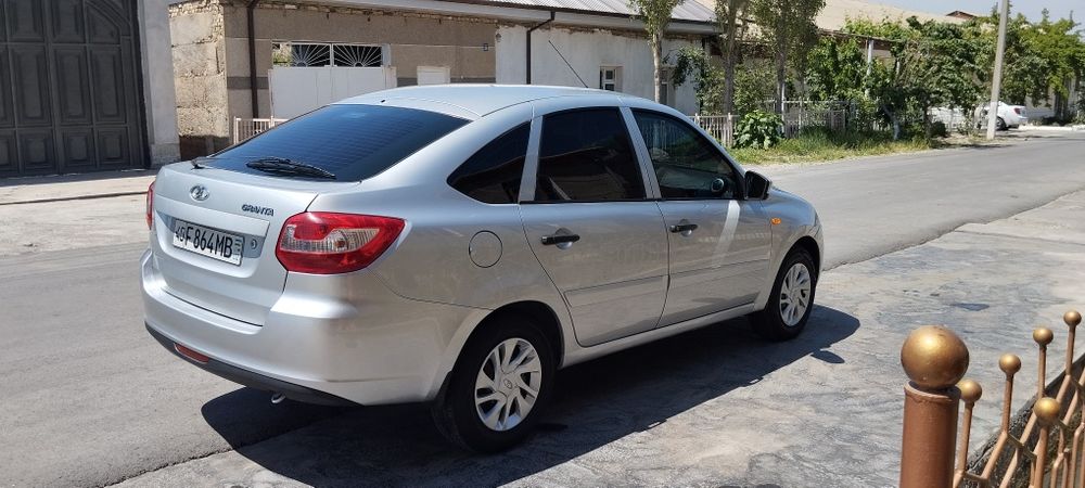 Лада гранта лифтбек