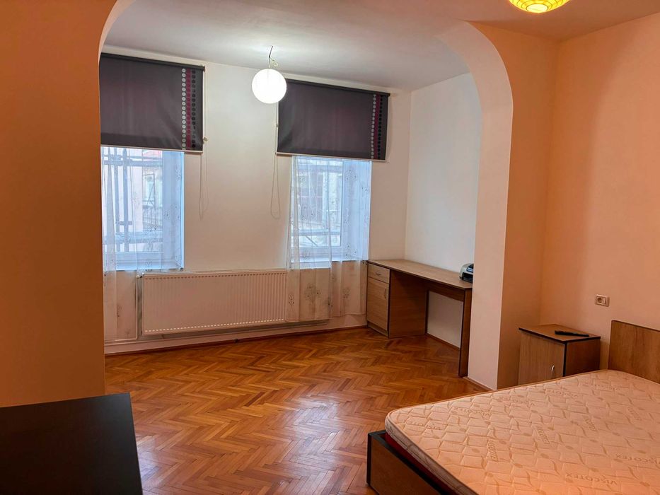 Apartament 2 camere, 60 mp, central, Str. Lucian Blaga, mobilat/utilat