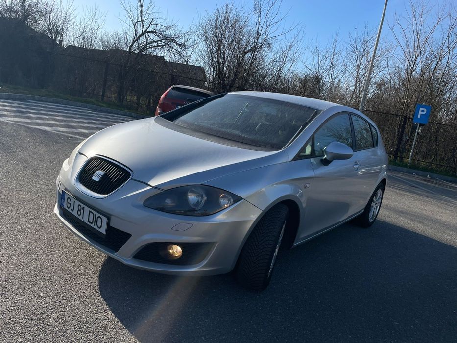 Vând Seat Leon 1.6tdi 2012 105cp