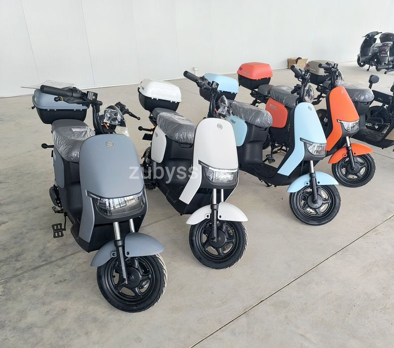 Scuter Electric Fara Permis 20Ah Fara Înmatriculare