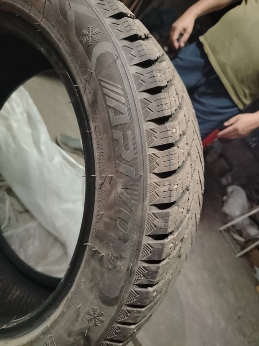 Продам зимнию резину
