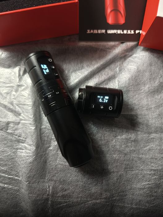 Masina tatuat Saber