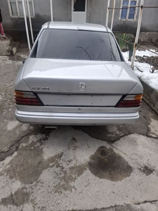 Mercedes benz w124 E230