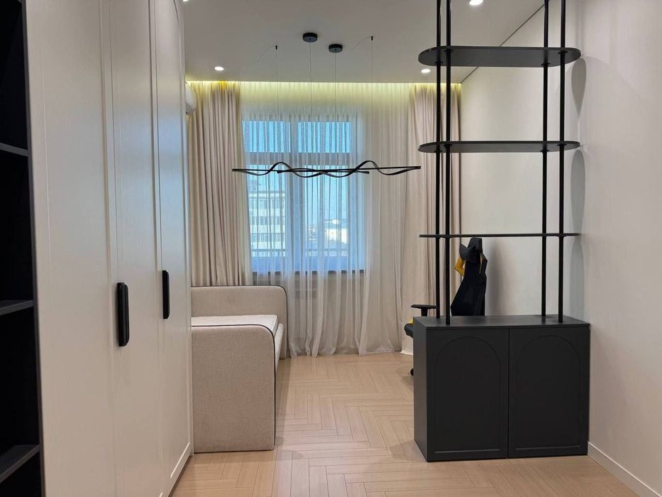 Квартира продается 4/7/9 на жк Parisien