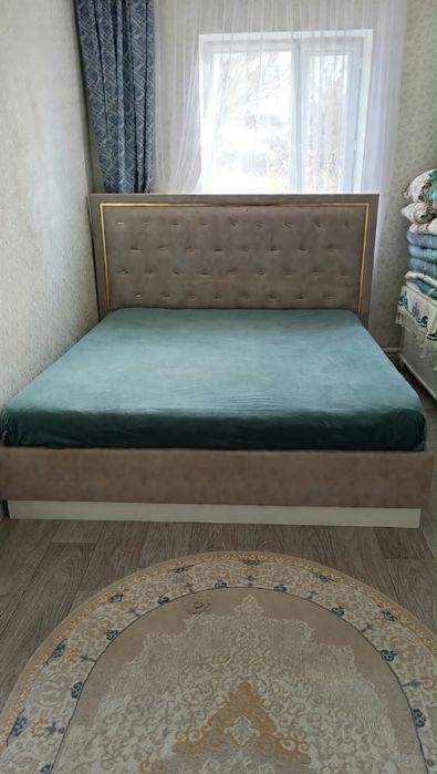 Диван еки тумбасымен