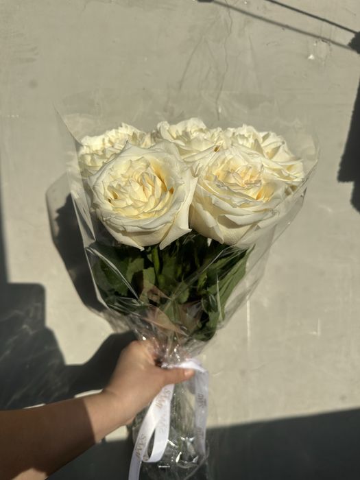 Розы букет продам вечером подаренные