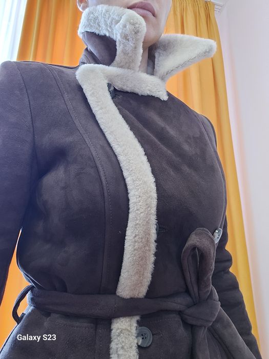 Palton(Cojoc) maro din blană naturală de miel