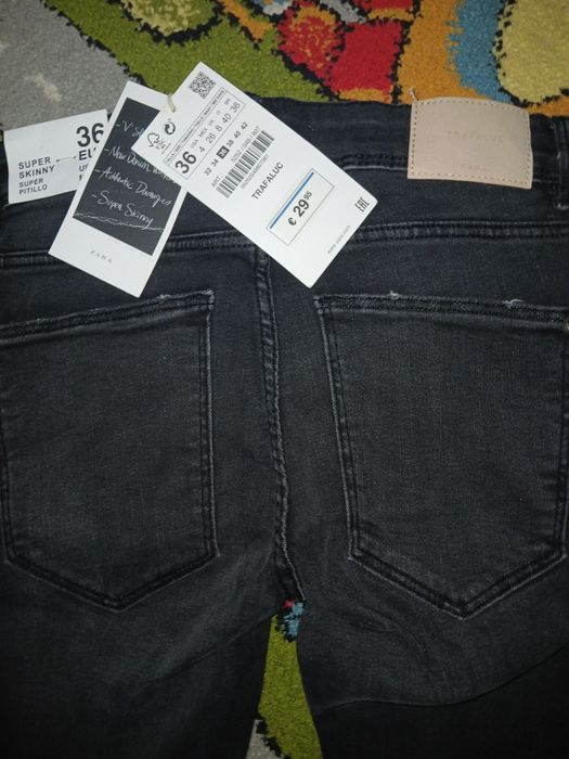 Blugi Zara skinny