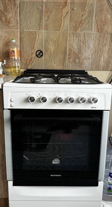 Срочно продаётся газ плита Shivaki