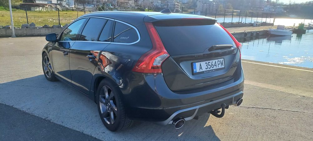 Volvo V60 2.4D5 230 к.с Polestar 4х4 R-desing автоматик