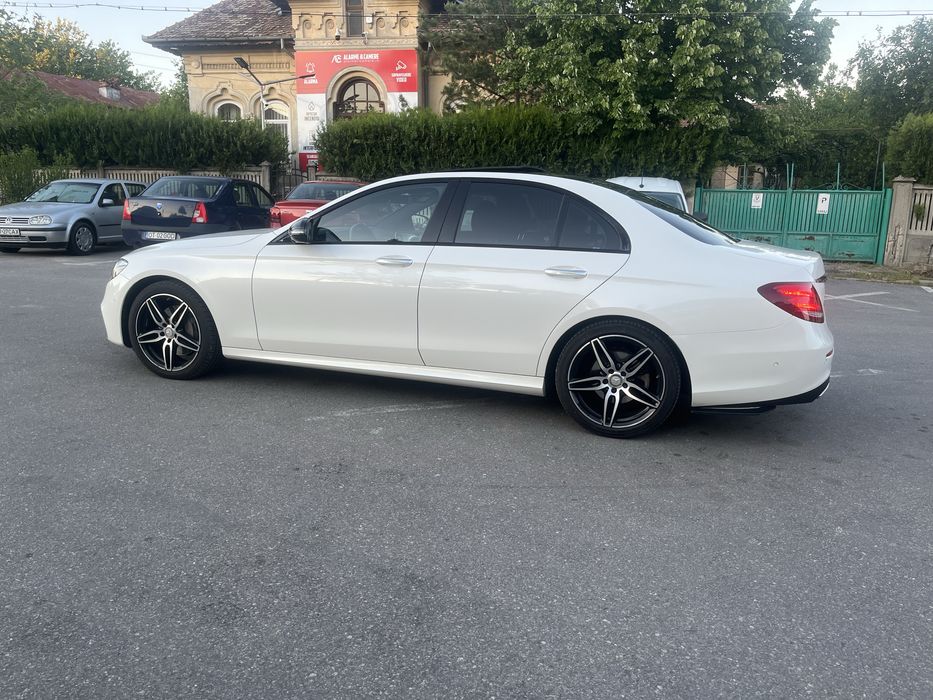 Mercedes E220 W213