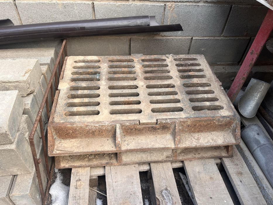 Дождеприемник в хорошем состоянии