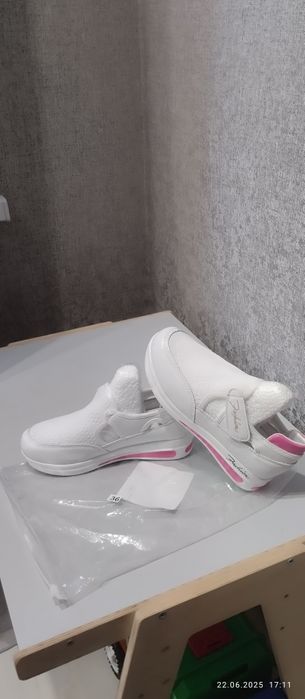 Новые красовки 36 размер