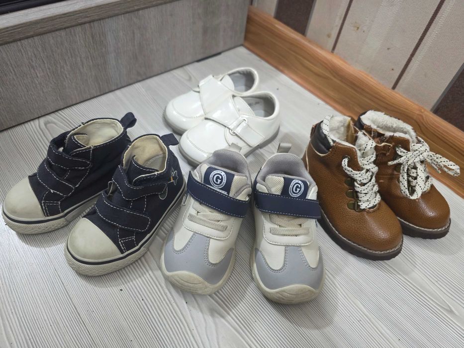 Детская обувь , б/у,размеры 18-19