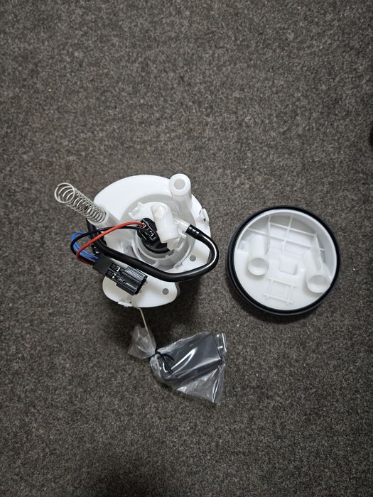 Бензонасос (станция в сборе)