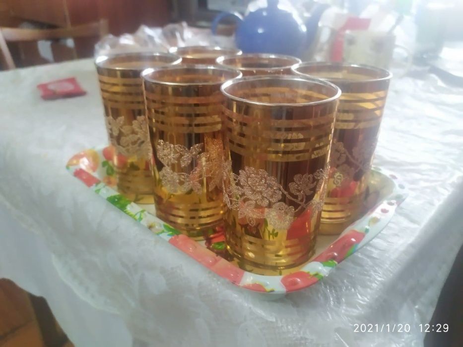 Продаются стаканы позолоченные