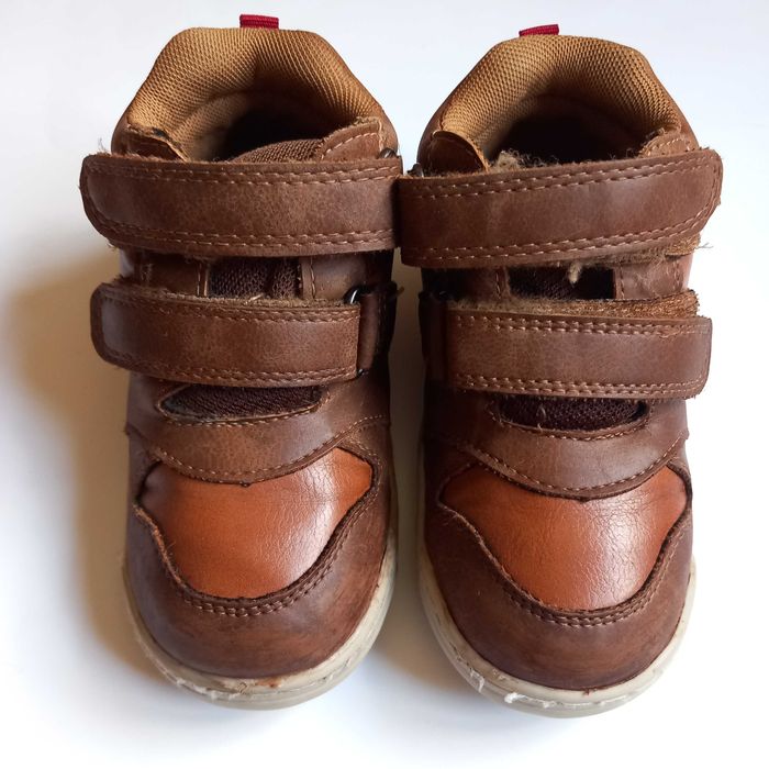 Детски обувки маратонки сандали