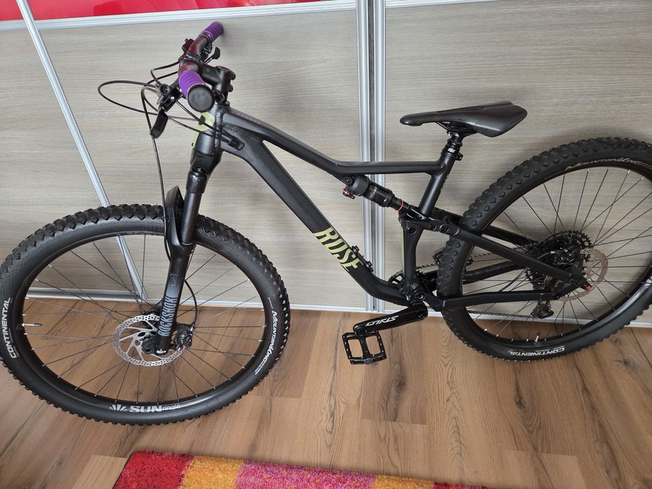 Bicicleta 29 M Full suspension  Rose ground