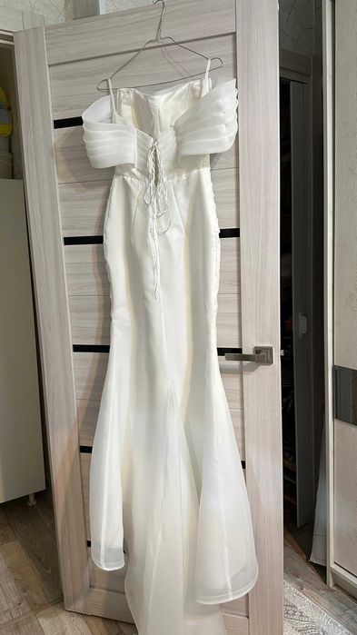 Свадебное платье и  фата