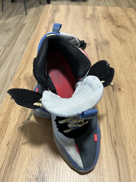 Маратонки Nike Air Deldon