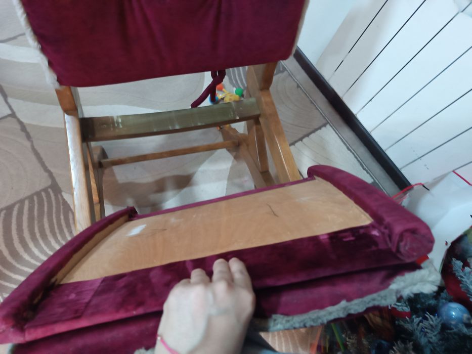 Маса с 5 стола от масив