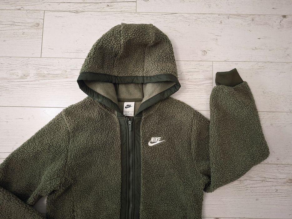 Nike-Ориг. Детски поларен суичър Нов!!!