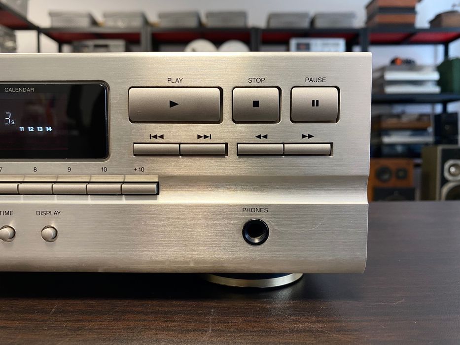 Класен CD плеър Denon