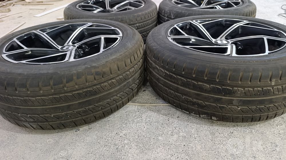 Продаются балоны R18 23/50 treker monza