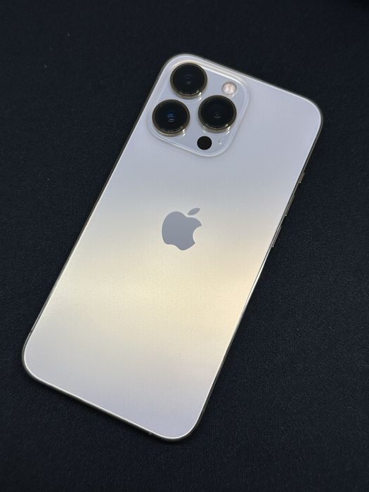 iPhone 13Pro состояние без царапин