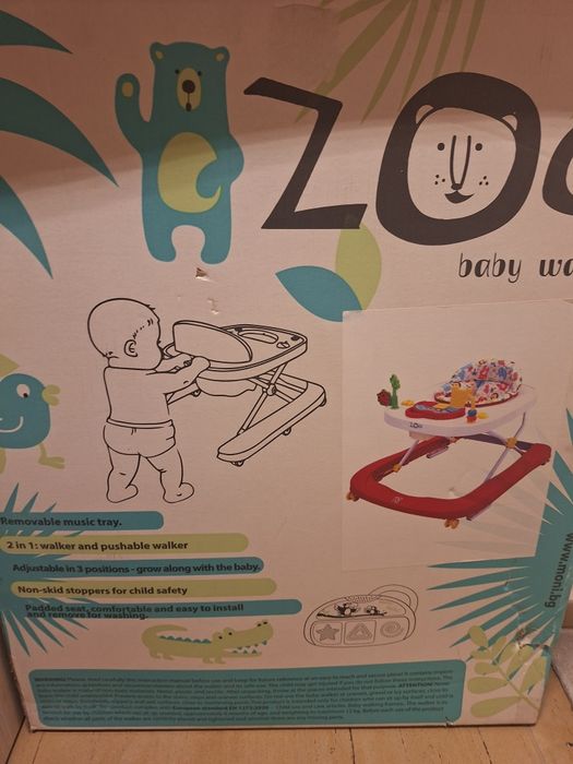 МОНИ Детска проходилка с музикално табло ZOO ЧЕРВЕН